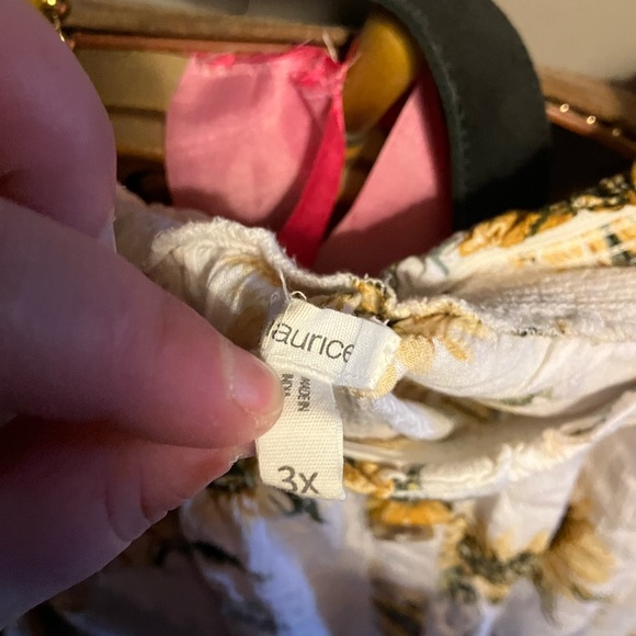 Off shoulder sunflower top - Picture 2 of 2